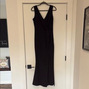 Elegant Black Sleeveless Dress